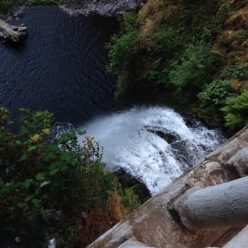 Multnomah Falls - View above the falls from the bridge - Hiking Near Me - Bridal Veil, Oregon Multnomah Falls - View above the falls from the bridge - Hiking Near Me - Bridal Veil, Oregon