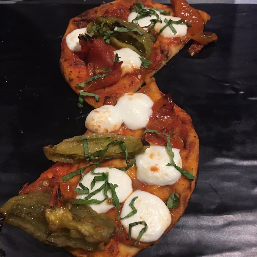 River: A Waterfront Restaurant & Bar - Happy hour pizza - Steakhouses Near Me - Wethersfield, Connecticut River: A Waterfront Restaurant & Bar - Happy hour pizza - Steakhouses Near Me - Wethersfield, Connecticut