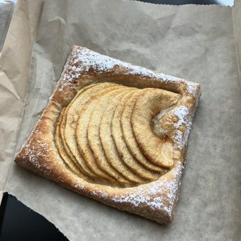 Mokafe - Apple Pastry - Desserts Near Me - Weehawken Township, New Jersey