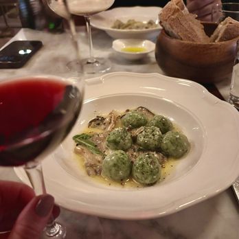 Trattoria Milano - Italian Near Me - Toronto, Ontario Trattoria Milano - Italian Near Me - Toronto, Ontario