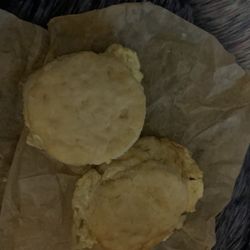 Bojangles - Barely cooked Biscuits. 2 for 5$ was not enjoyable 8/23/2025 6:30 am Hardly Busy Can NOT RECOMMEND THIS BOs