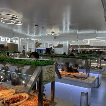 umi　1001 UMI HOTPOT SEAFOOD & SUSHI BUFFET - Updated October 2025