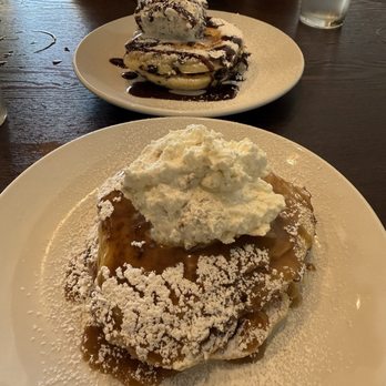 Jealous Fork - Cookies and creme pancakes Peanut butter pancakes - Pancakes Near Me - Miami, Florida Jealous Fork - Cookies and creme pancakes Peanut butter pancakes - Pancakes Near Me - Miami, Florida