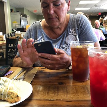 BeanZ - Coffee & Tea Near Me - Avon, Connecticut