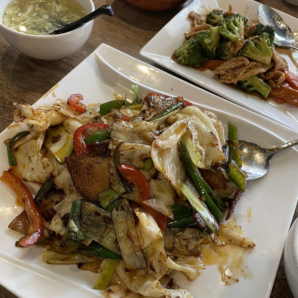 WEI Authentic Chinese - K12. Double Cooked Pork Belly L6. Broccoli Chicken Lunch Special - Cantonese Near Me - Buford, Georgia WEI Authentic Chinese - K12. Double Cooked Pork Belly L6. Broccoli Chicken Lunch Special - Cantonese Near Me - Buford, Georgia