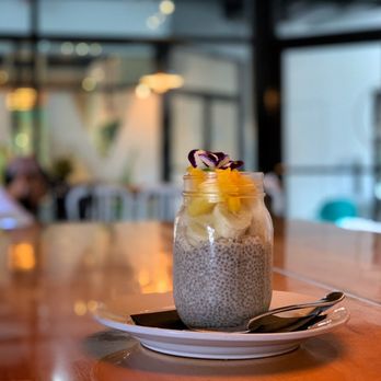 MIAM Cafe - Tropical Chia Jar - Sandwiches Near Me - Miami, Florida