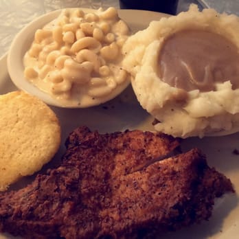 Home Grown - Pork chop, mashed potatoes & gravy, Mac-n-cheese and cornbread - Diners Near Me - Atlanta, Georgia