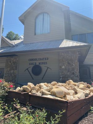 Consolidated Gold Mine by null