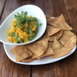 Nemi Restaurant - Guacamole con Mango