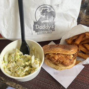 Daddy's Chicken Shack - Lunch - Chicken Shop Near Me - Littleton, Colorado