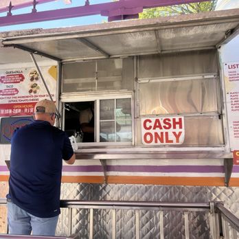 Taconazo - Food Trucks Near Me - Houston, Texas