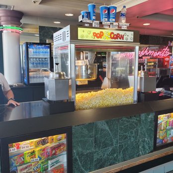 Feather River Cinemas - Cinema Near Me - Oroville, California