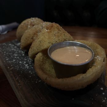 Brgr Kitchen Plus Bar - Onion rings - Burgers Near Me - Kansas City, Missouri