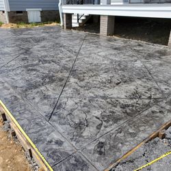 On the Go Custom Concrete - Stone textured stamped concrete patio