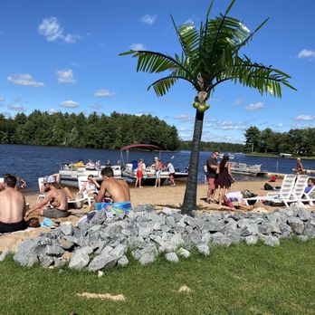 Tiki Beach Bar & Grill - people relaxing on the beach - American Near Me - Mosinee, Wisconsin