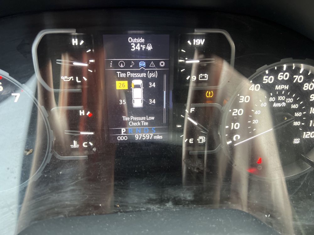 PIONEER QUICK LUBE Updated September 2024 11 Reviews 2451 Velp