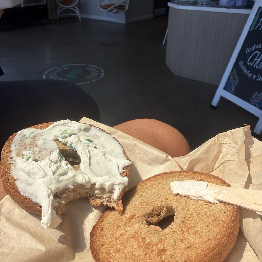 Choice Juicery - Gluten free bagel - Vegan Near Me - Carlsbad, California