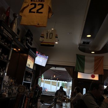 Stout Public House - Dark and cozy. - Pubs Near Me - San Diego, California