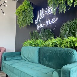Lobby decor is to die for Lobby decor is to die for