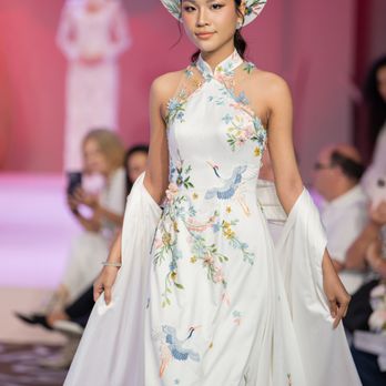 DREAM DRESSES BY PMN - Updated May 2026 - 218 Photos & 30 Reviews -  Friendswood, Texas - Bridal - Phone Number - Yelp