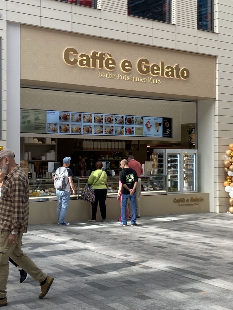 CAFFÈ E GELATO 196 Photos & 194 Reviews Alte Potsdamer Str. 7, Berlin, Germany Ice Cream