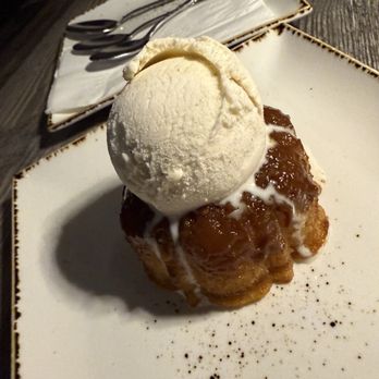 Mamma Mia - Bread pudding with vanilla ice cream - Italian Near Me - Riverside, California Mamma Mia - Bread pudding with vanilla ice cream - Italian Near Me - Riverside, California