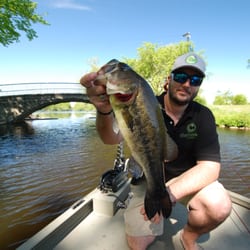 Charles River Outdoor Company - Storrow Dr. Lagoon
Boston, MA