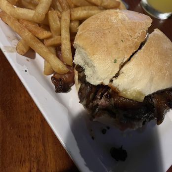 Lock 34 - Rodeo Burger - New American Near Me - Lockport, New York