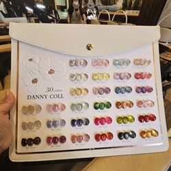 Good Looks Spa - New Cat Eye colors
