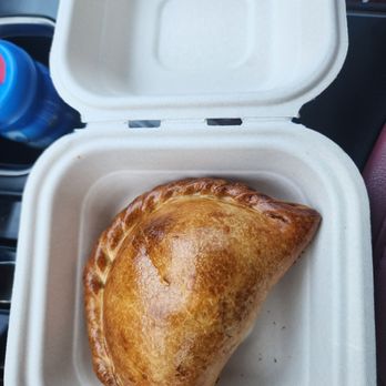 Dong Phuong - This is the Crawfish Pie. Beautifully fried. - Vietnamese Near Me - New Orleans, Louisiana Dong Phuong - This is the Crawfish Pie. Beautifully fried. - Vietnamese Near Me - New Orleans, Louisiana