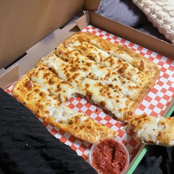 Pizza Twist - Cheese Cheesy Breadbread - Pizza Near Me - Reno, Nevada