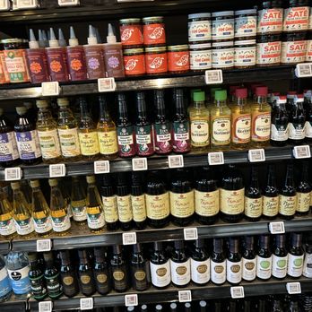 Erewhon - Grocery Near Me - Calabasas, California