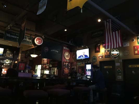 Ringo's Pub by null