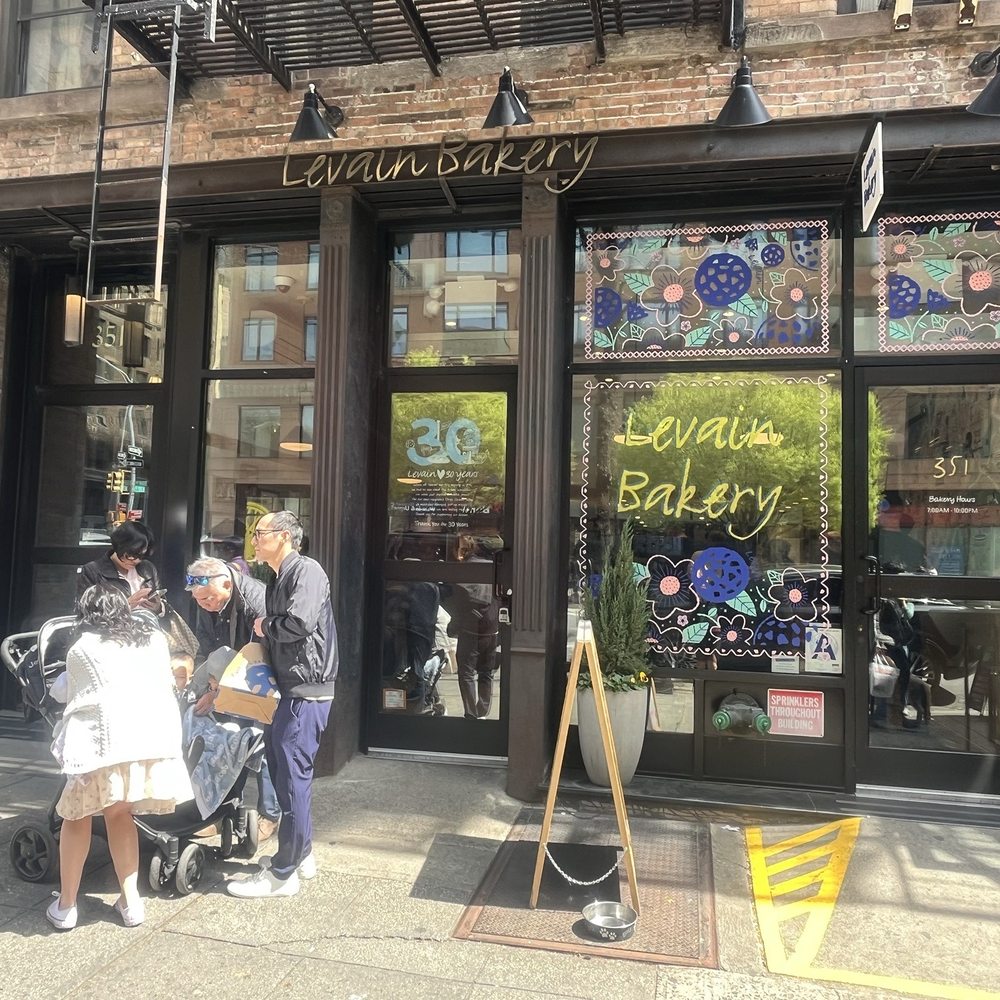 Levain Bakery - Bakeries Near Me - New York, New York