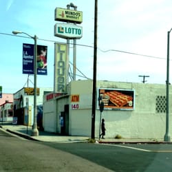Mundo's Liquor Mkt