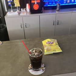 Di's Den - Jagger