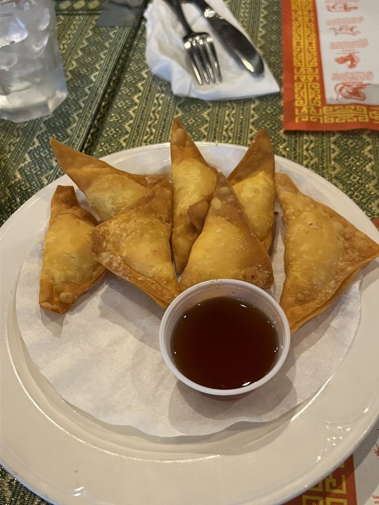 Thai Place Restaurant Logo