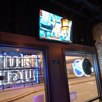 The Rooftop - Bars Near Me - Evansville, Indiana