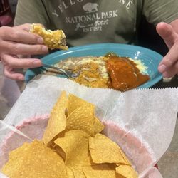 El Dos de Oros - Beef taco, tamale, rice and beans