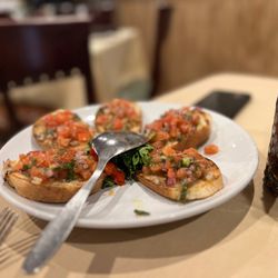 Antonio Ristorante Italiano - Bruschetta