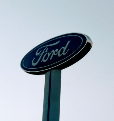 MCLAUGHLIN FORD - Updated October 2025 - 16 Reviews - 950 North Main St