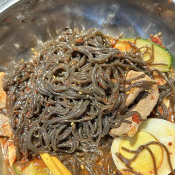 Moon Korean BBQ - Spicy cold noodle - Korean Near Me - Urban Honolulu, Hawaii