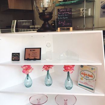 Sweet Petit Desserts - Desserts Near Me - Cincinnati, Ohio