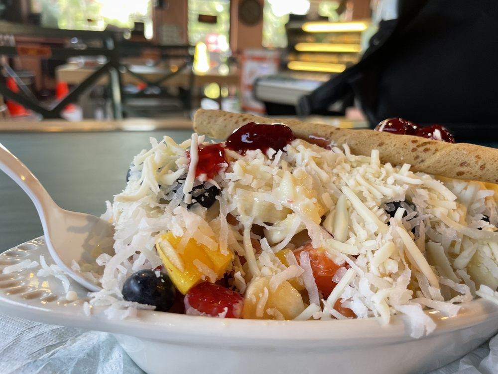 THE CRUISING SMOOTHIE Updated October 2024 32 Photos & 24 Reviews 7512 Ehrlich Rd, Tampa