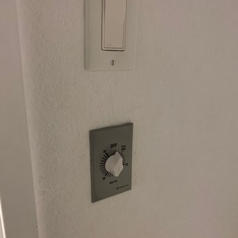 Masterpiece Hotel - Bathroom lights. Other one doesn't work only timer. - Hotels Near Me - Morro Bay, California Masterpiece Hotel - Bathroom lights. Other one doesn't work only timer. - Hotels Near Me - Morro Bay, California