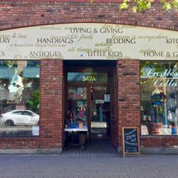 Castles and Cottages & Ciao Bella Boutique