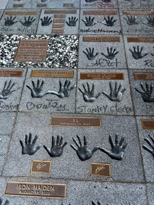 Guitar Center by null