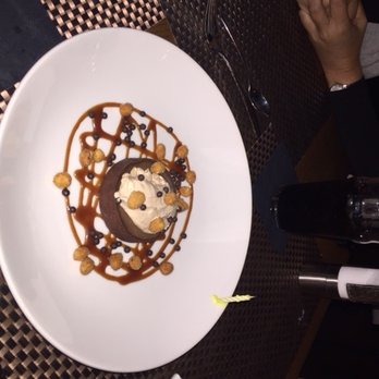 Vermilion - Snickers dessert = oh my goodness great! - New American Near Me - Alexandria, Virginia Vermilion - Snickers dessert = oh my goodness great! - New American Near Me - Alexandria, Virginia