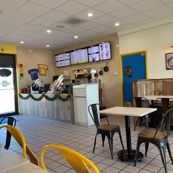 MacCheesy - Inside - Comfort Food Near Me - Joplin, Missouri