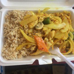 Small order chicken with curry sauce and brown rice. Excellent. Small order chicken with curry sauce and brown rice. Excellent.